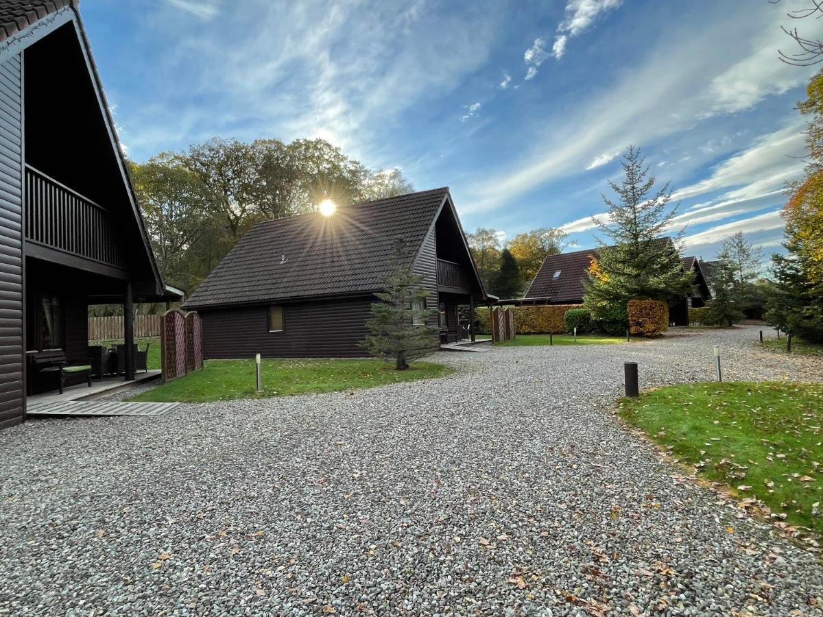 Loch Lomond Luxury Lodges Драймен Экстерьер фото